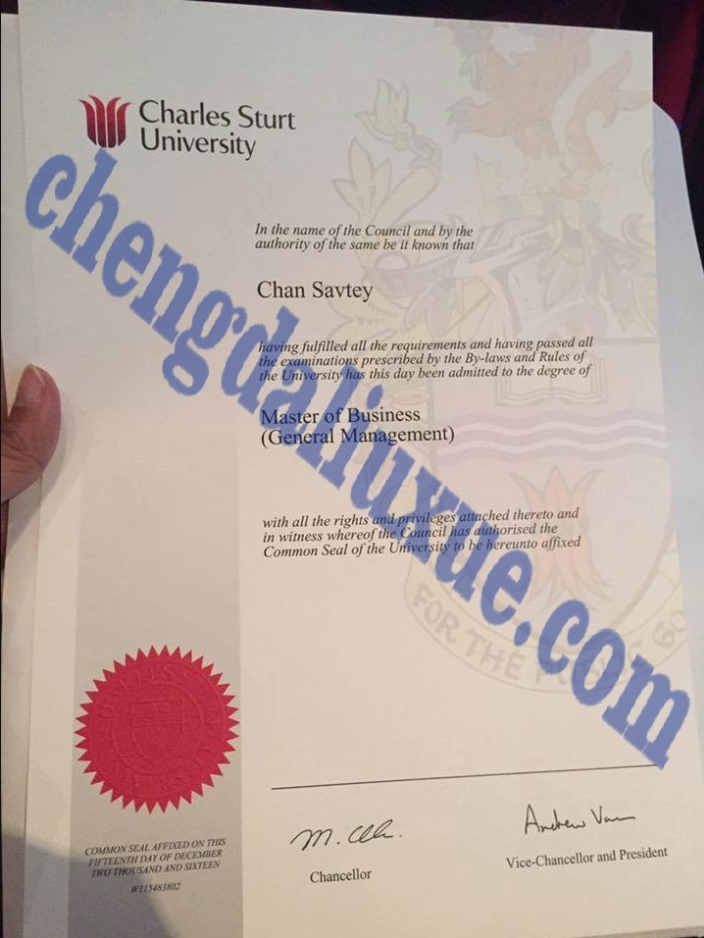 澳大利亚查尔斯特大学毕业证图片（Customized graduation certificate from Charles University in Australia）